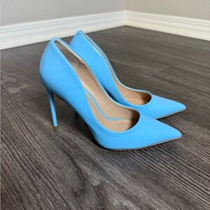 BRAND NEW Steve Madden Pumps, Size 8